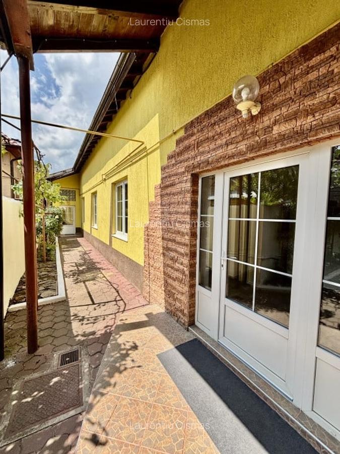 Casa individuala - zona Calea Dumbravii - 2 intrari separate - 7