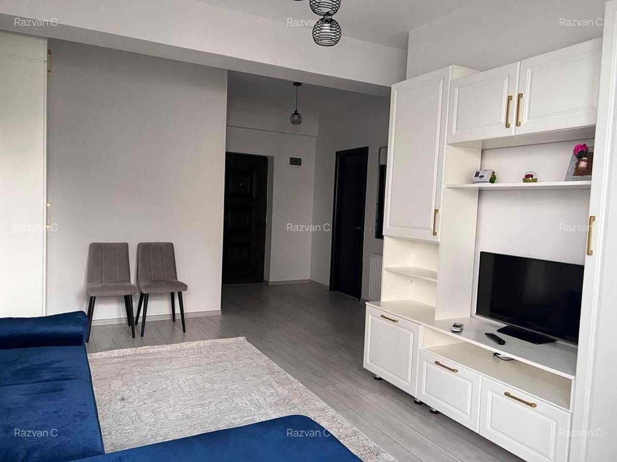 Inchiriere 2 camere Modern Parc Bazilescu Bucurestii Noi  590 euro - 2