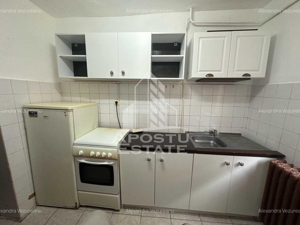 Apartament cu 1 camera, decomandat, zona Girocului - 1