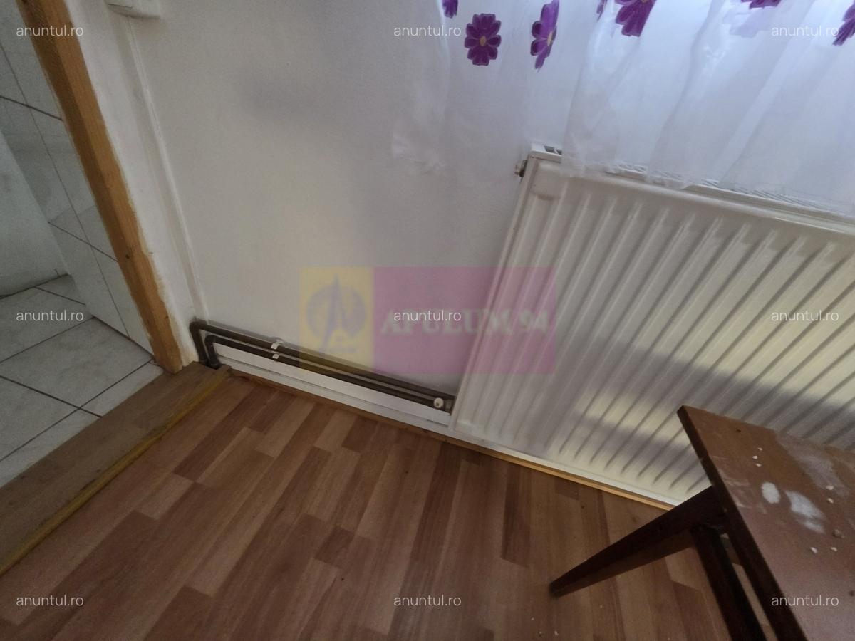 Casa de vanzare cu 3 camere in Campina - 18