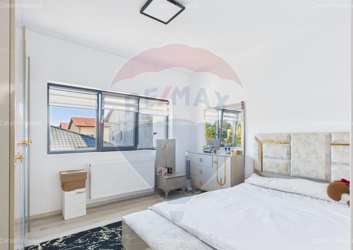 Duplex 85 mp utili, curte 200 mp vedere la lac ?i p?... - 4