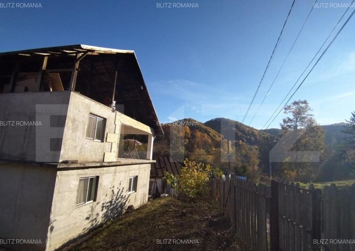 Varfuri Vila S+P+E+M, 7 camere, 2 bai, 127 mp utili - 30