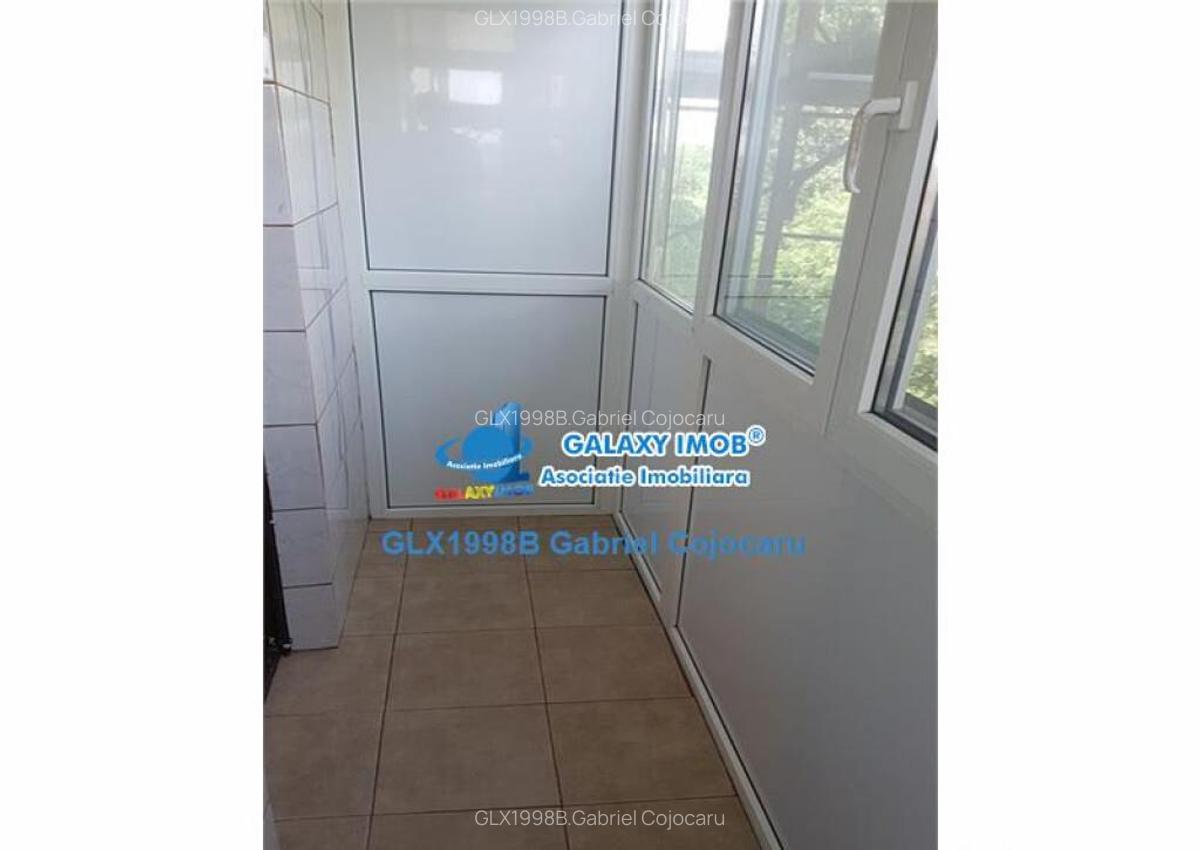 Ap 2 camere la 3 minute metrou 1 Decembrie - 8