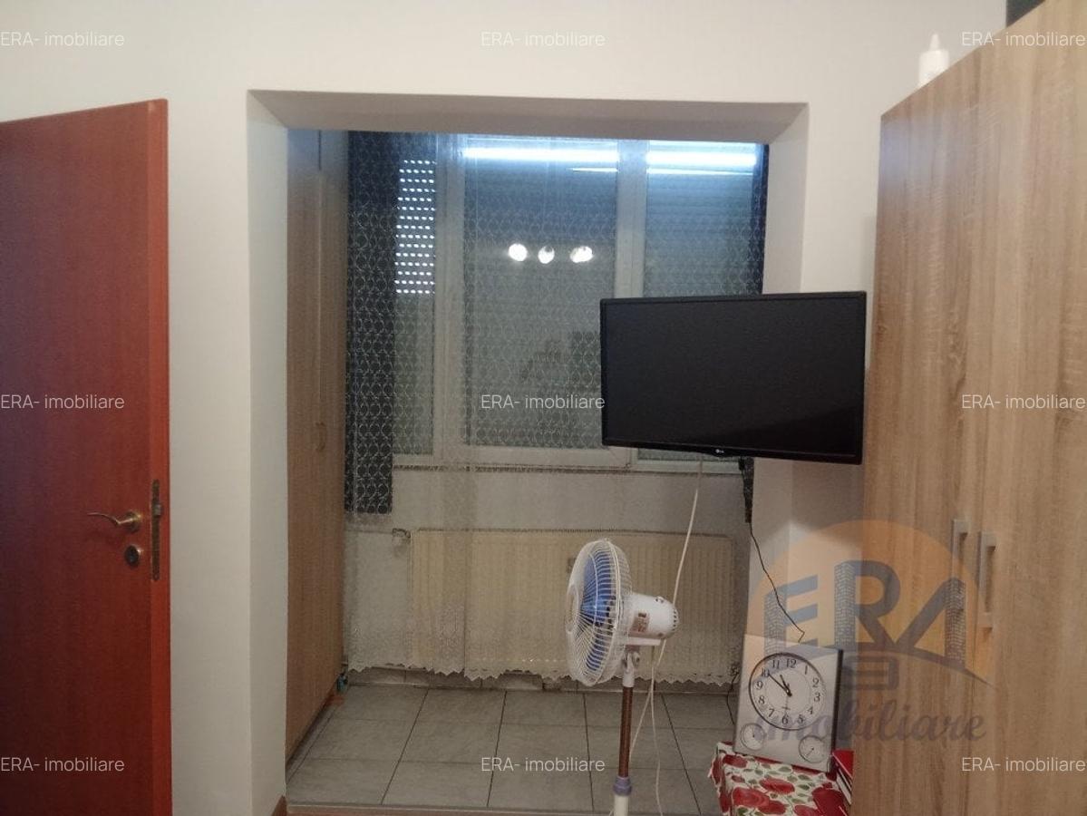 Apartament cu 2 camere semidecomandat în Rogerius - 2