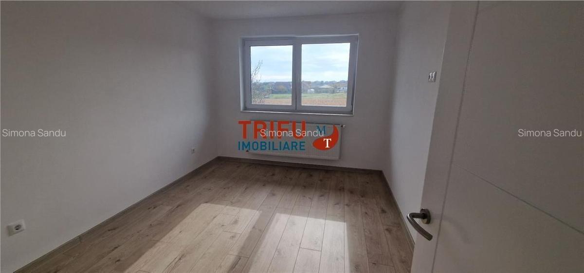 Casă individuală, situată în cartierul Micești. - 13