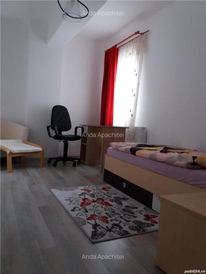 Apartament 3 camere, zona Tractorul - 10