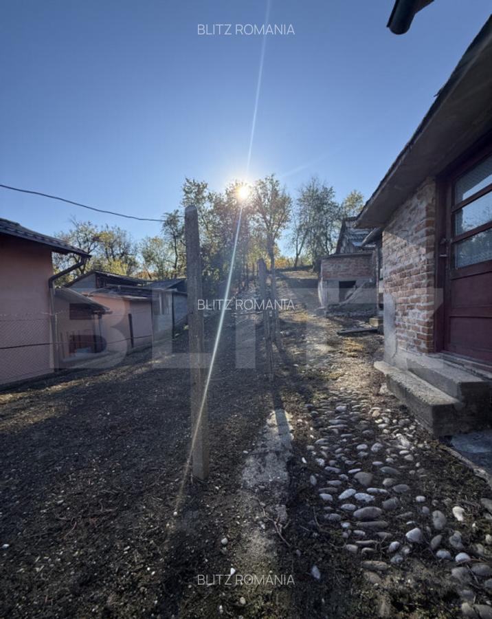 Casa de vanzare, 61 mp,Aninoasa - 1