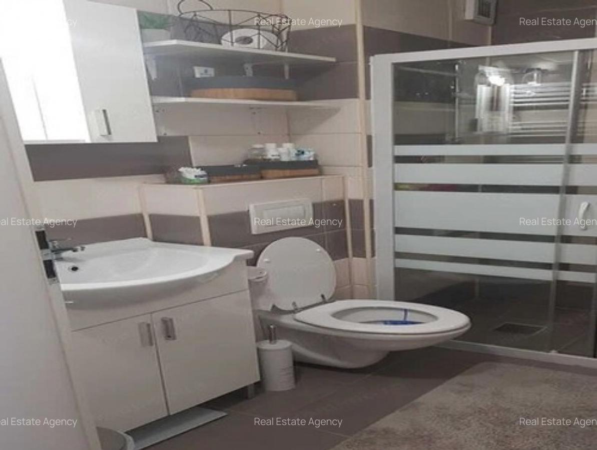 2 camere in zona Complexului Studentesc - 4