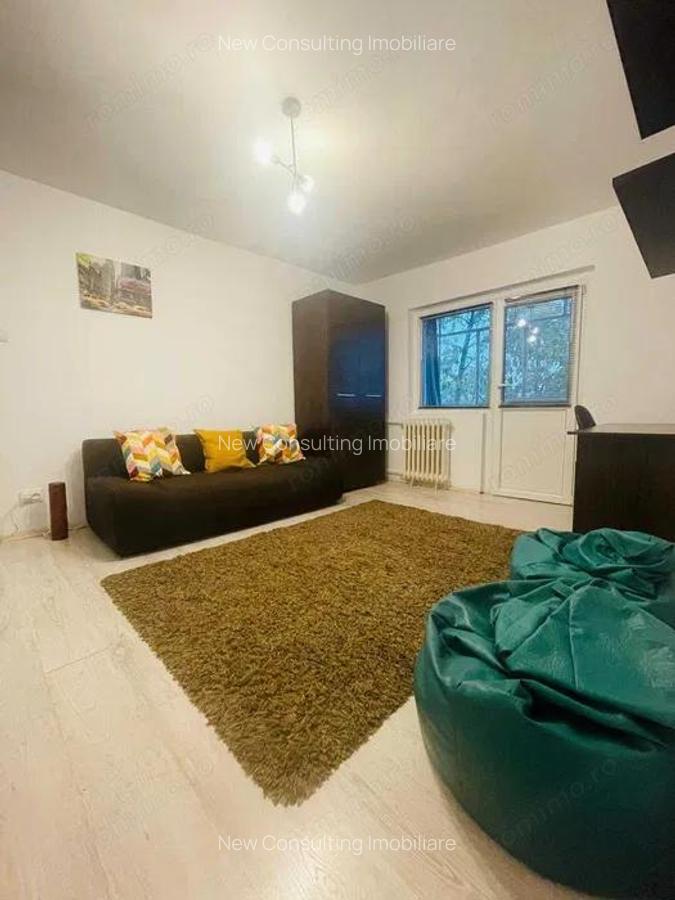 2 cam etaj 2 renovat mobilat Sala Olimpia Complex Studentesc - 4