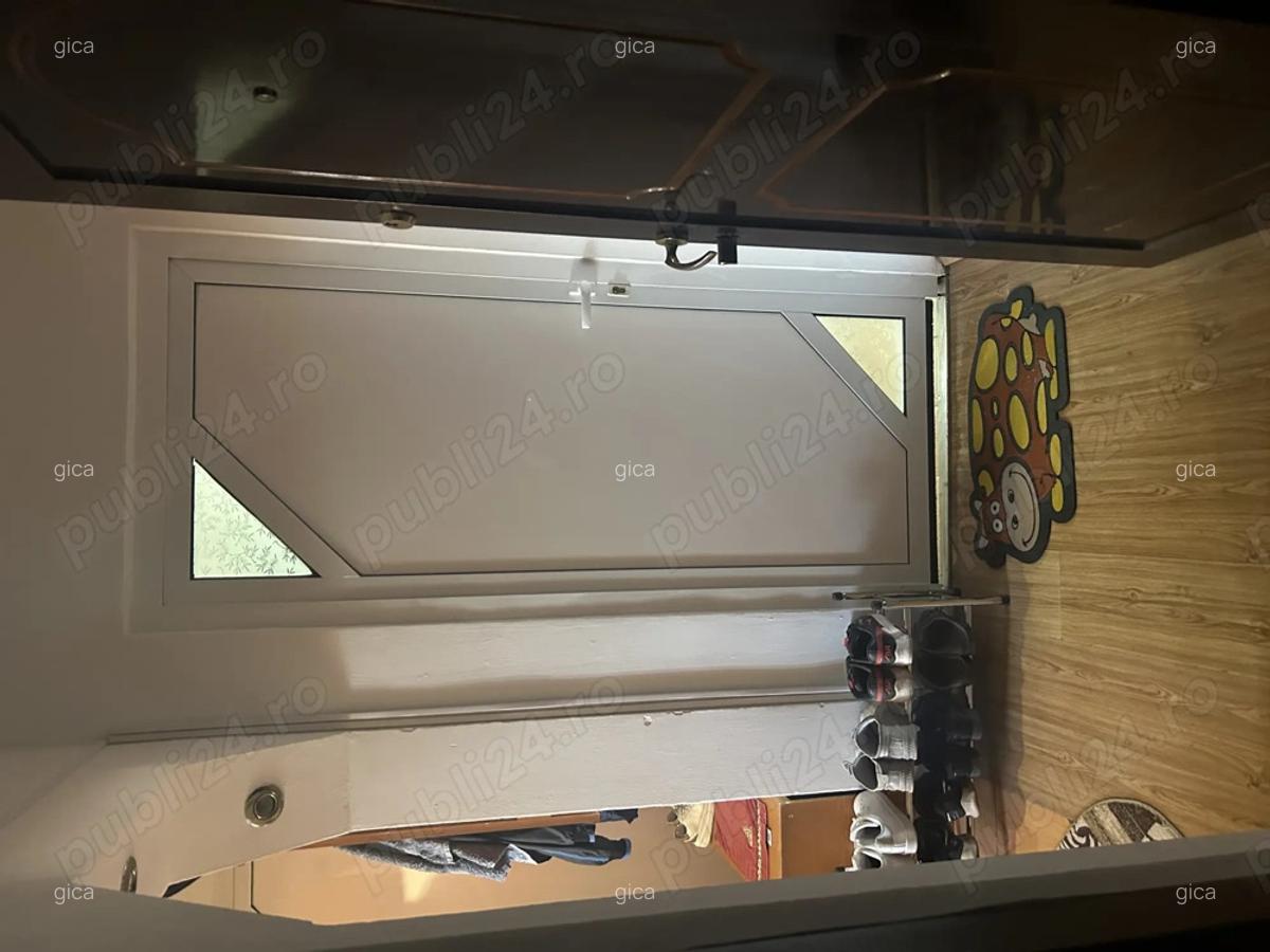 Vand urgent apartament decomandat 2 camere - 3