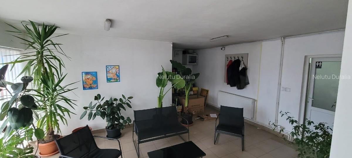 Hala, spatiu comercial showroom, spatiu de depozitare, birouri - 15