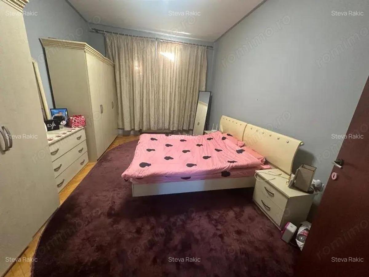 2 cam etaj 2 centrala proprie Zona Brancoveanu - 4