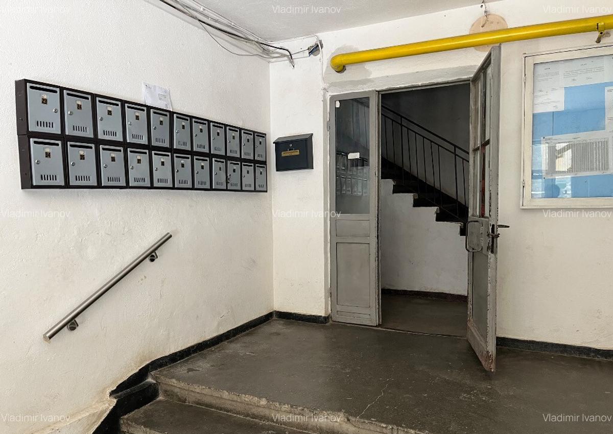 Apartament spa?ios 3 camere + 2 balcoane, zona turnuri Pacii Etaj 9/10 - 12