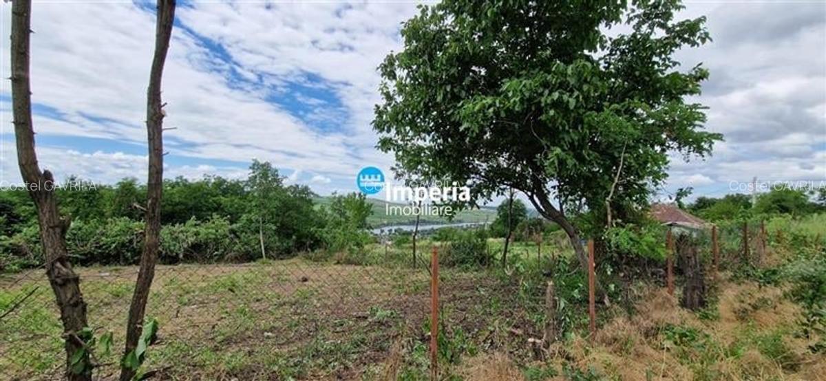 Teren Construcții intravilan de 1000 mp, în Aroneanu - 1