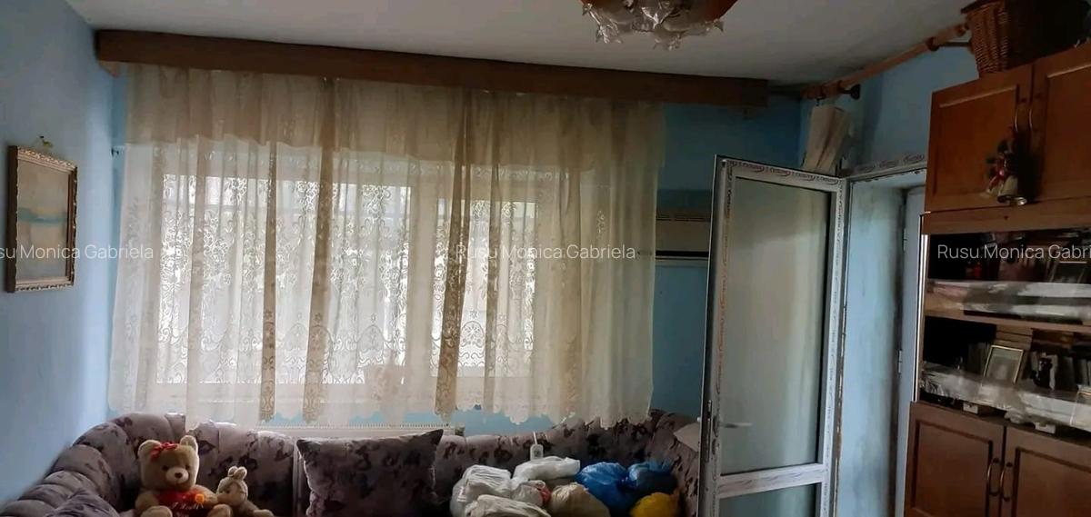 Apartament de vanzare - 1