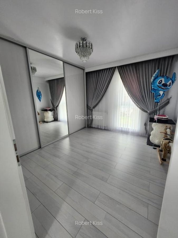 Apartament cu 3 camere, 56 mp, zona Eroilor - 3