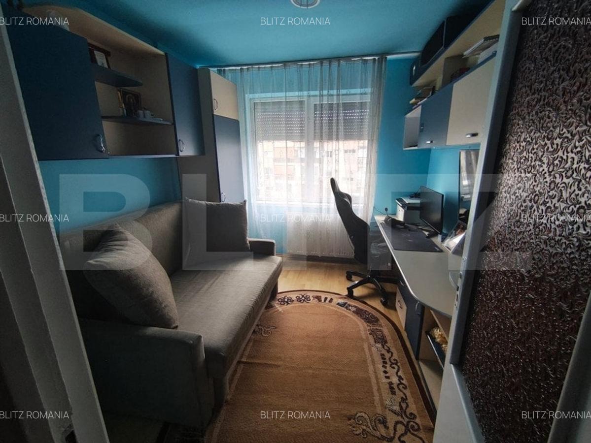 Apartament cu 4 camere decomandat, mobilat în Nufărul - 13