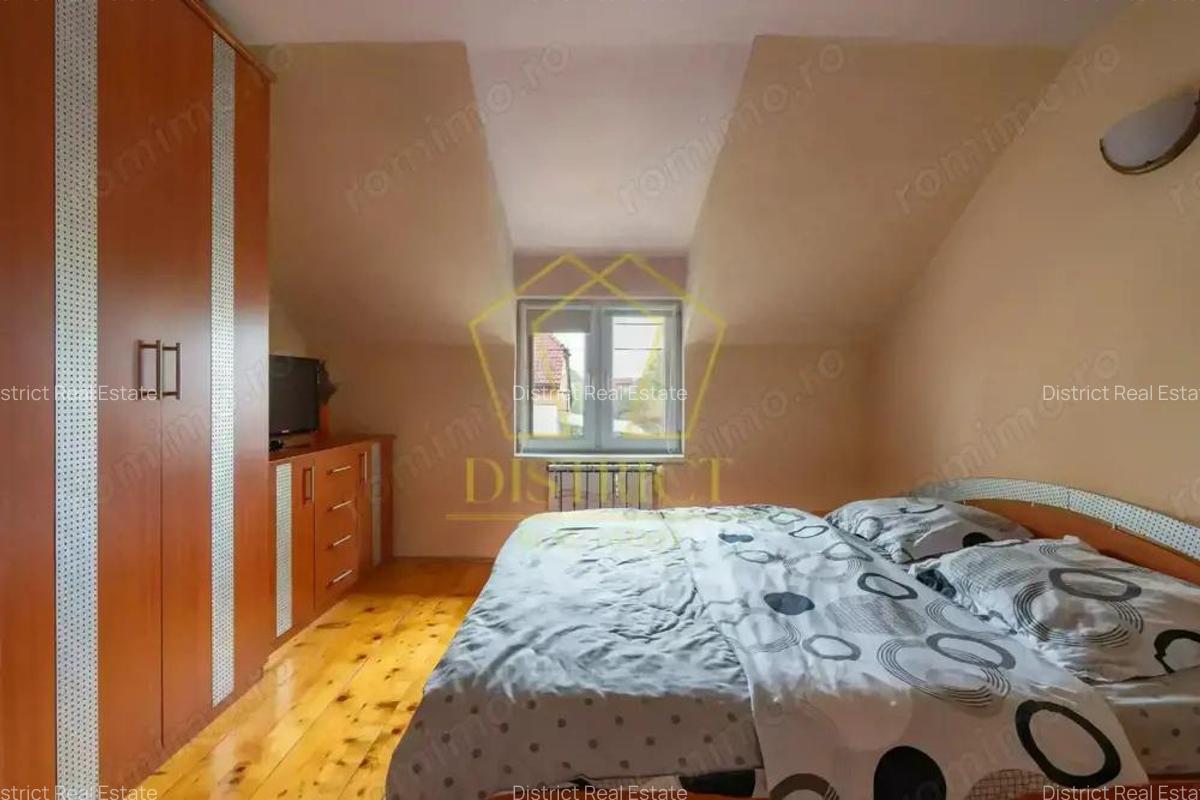 Casa individuala cu 4 camere, garaj si anexe | Girocului - 14