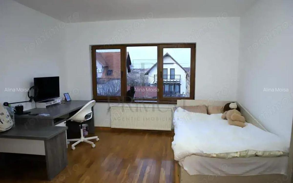 Duplex ocupabil imediat - toate utilitatile - zona excelenta - 12