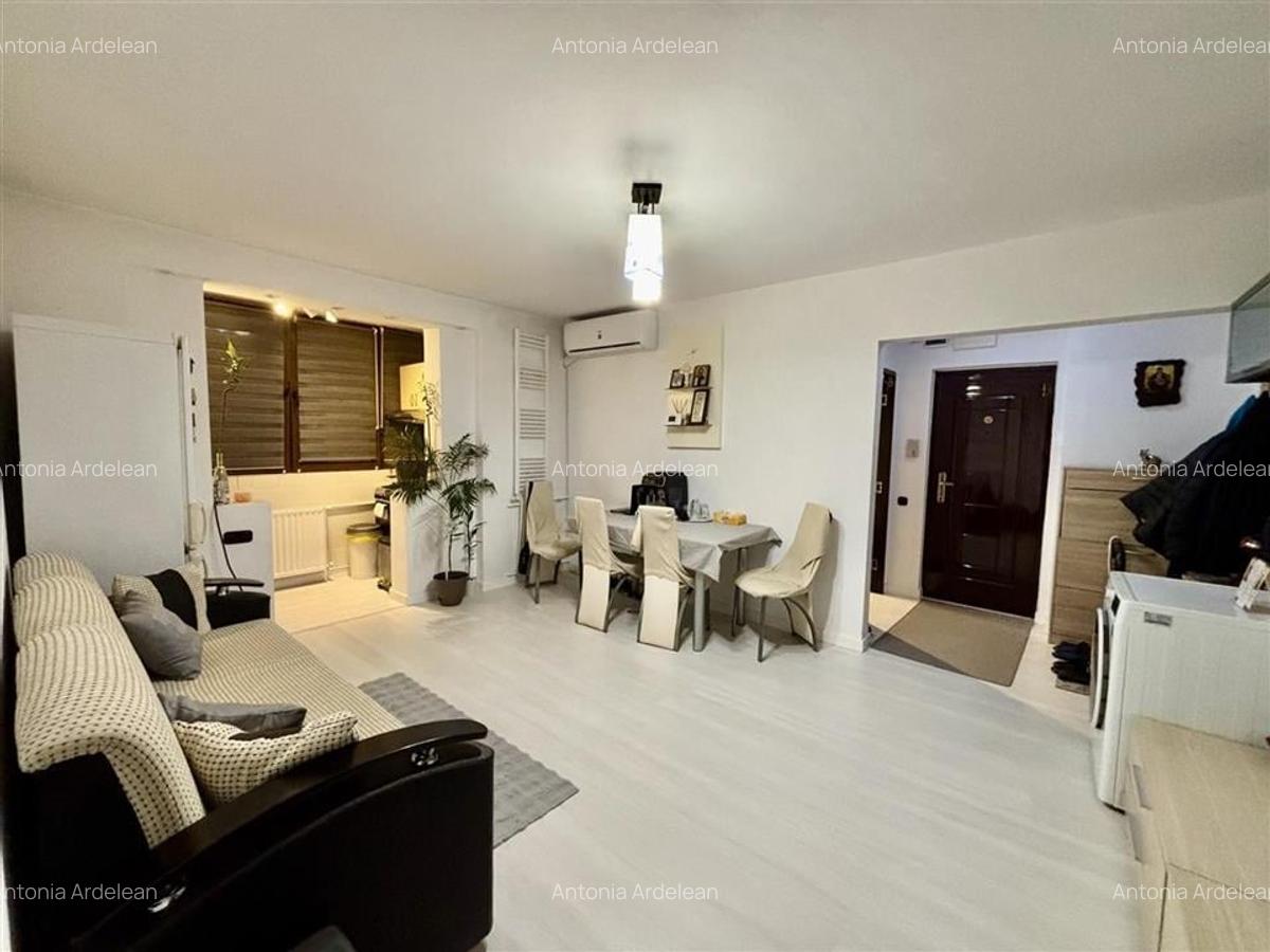 APARTAMENT 3 CAMERE | ZONA CENTRALA | ETAJ INTERMEDIAR | ORADEA - 1