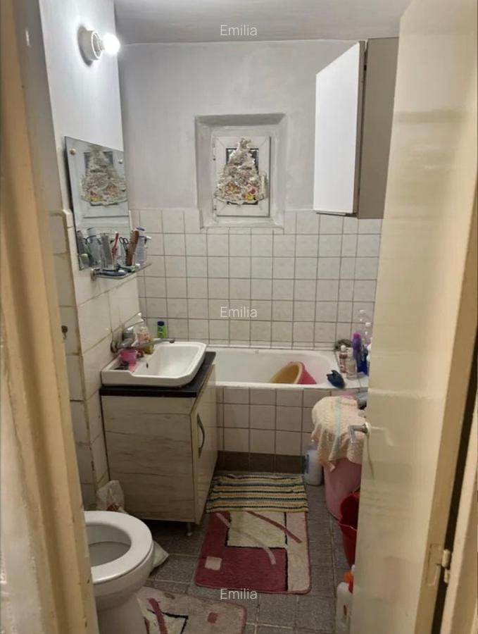 Vând apartament 2 camere - 4