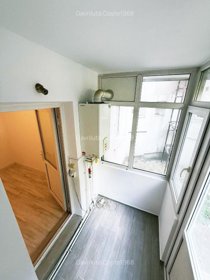 Apartament 3 camere Decomandat - Nicolina - prima statie dupa Podul Ros - 9