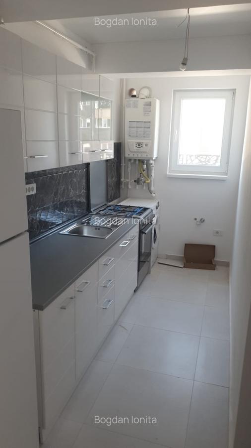 Apartament cu 3 camere decomandat, mobilat în Metalurgiei - 23