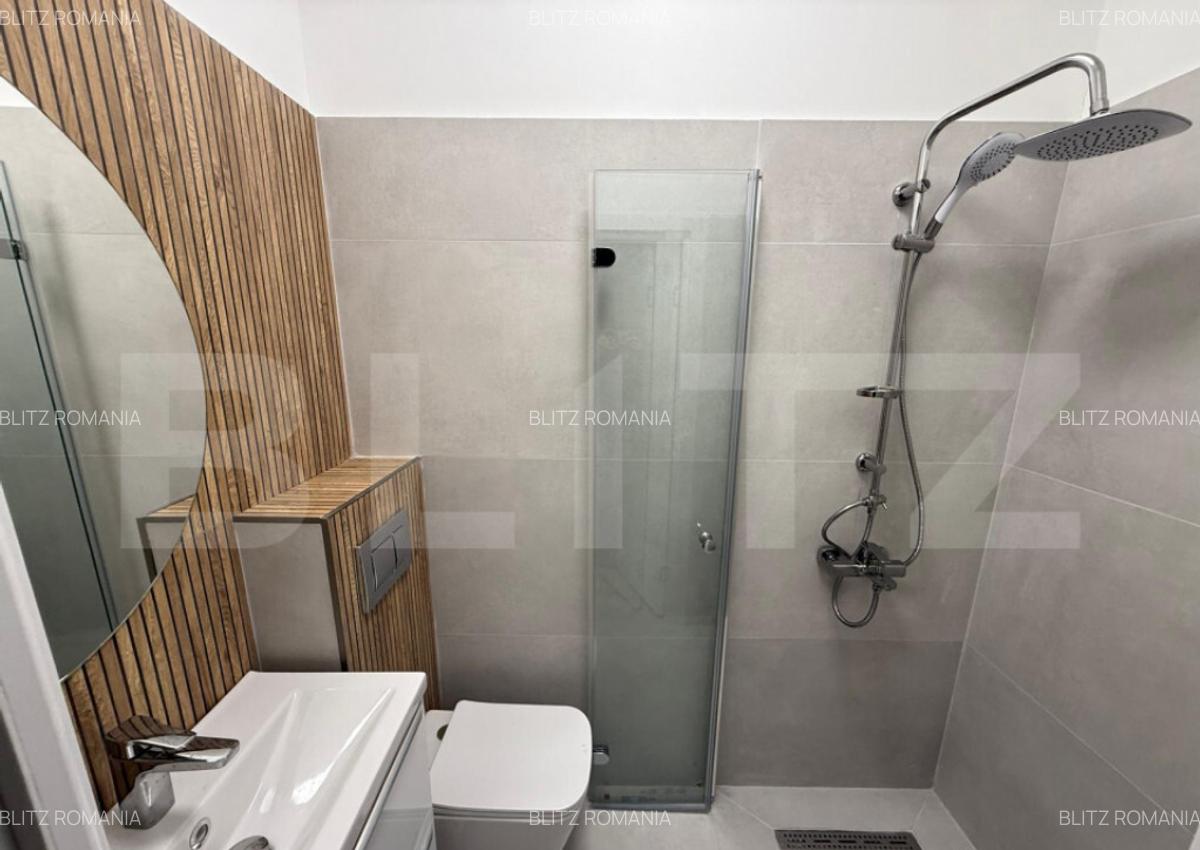 Apartament cu 2 camere, decomandat, 60 mp, zona Central, str - 8