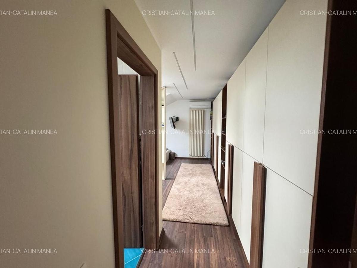 Penthouse cu 3 camere decomandat, mobilat în Brătianu - 10