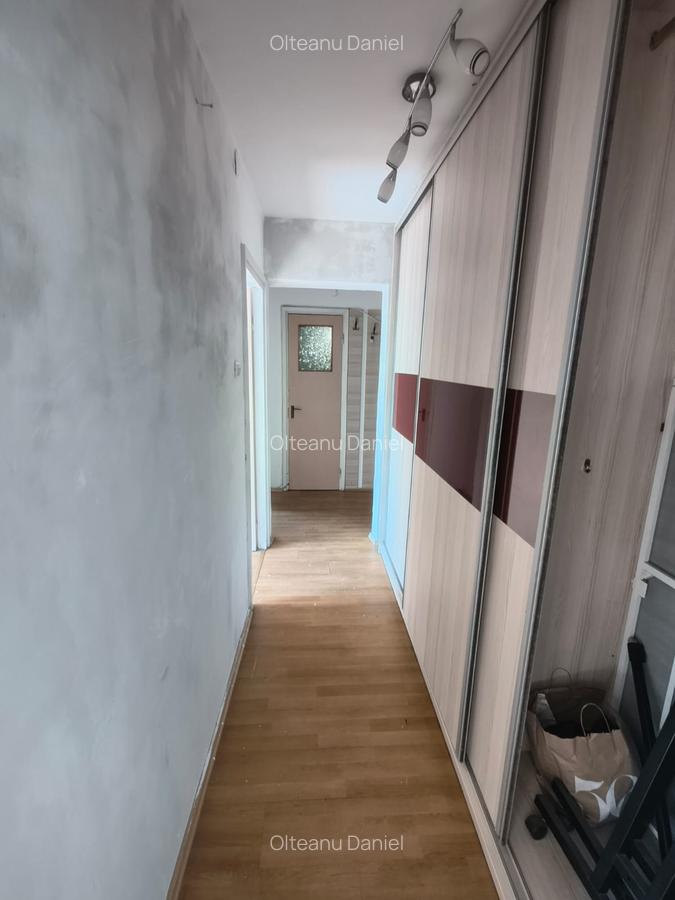 Apartament cu 2 camere decomandat în Drumul Taberei - 10