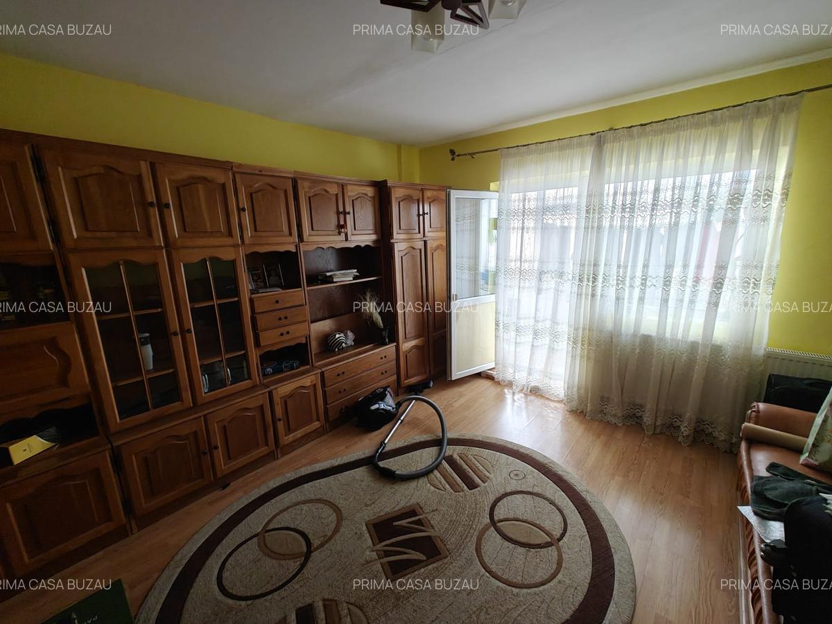 Apartament cu 3 camere ~ zona Dorobanti 1 ~ decomandat ~ 2 balcoane ~ renovat - 12