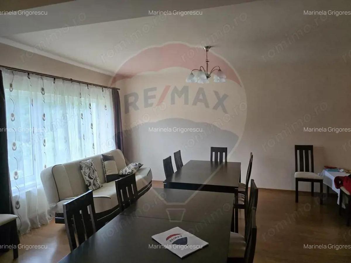 Casa / Vila cu 7 camere de vanzare - 3