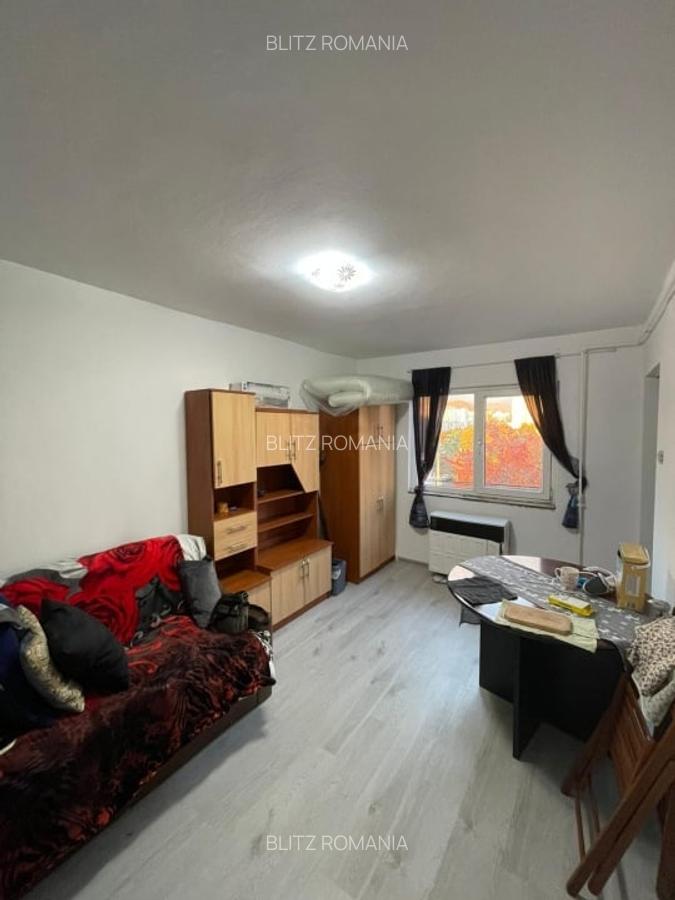 Garsoniera, 23 mp, etaj 4, zona Motorului - 1