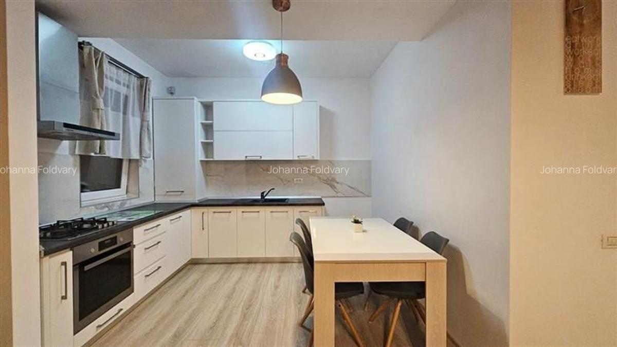 APARTAMENT 3 CAMERE 2 BAI CU CURTE PROPRIE DUMBRAVITA SELGROS - 3