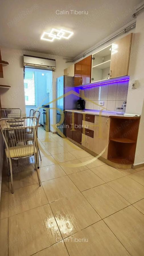 Oferim spre inchiriere un apartament deosebit cu 3 camere in zona Calea Aradului - 3