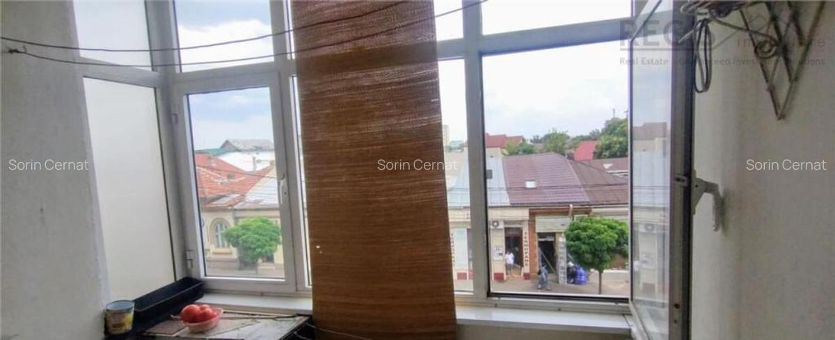 Apartament 2 camere semidecomandat Centru - 4