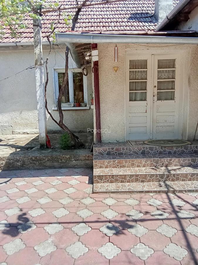 Vindem 2 casu?e de vacanta cu gradina la 35 km de Oradea - 5