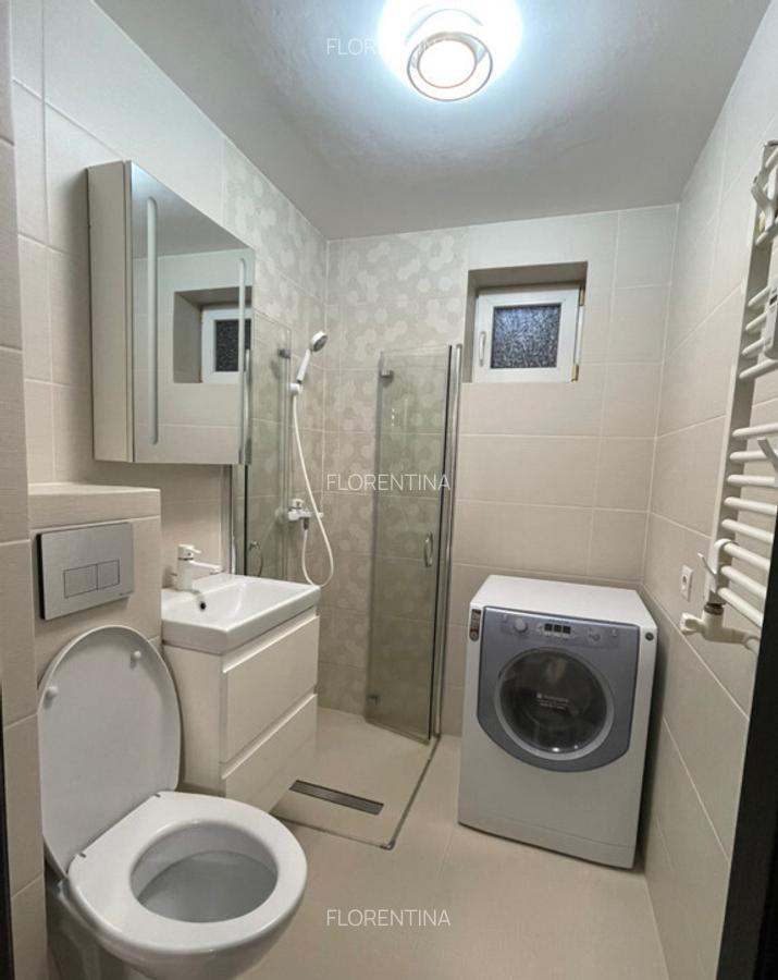 PROPRIETAR: Inchiriez apartament 3 camere Lujerului - 5