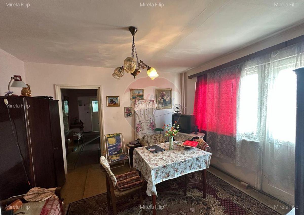 DE VANZARE- apartament 4 camere- ULTRACENTRAL - 4