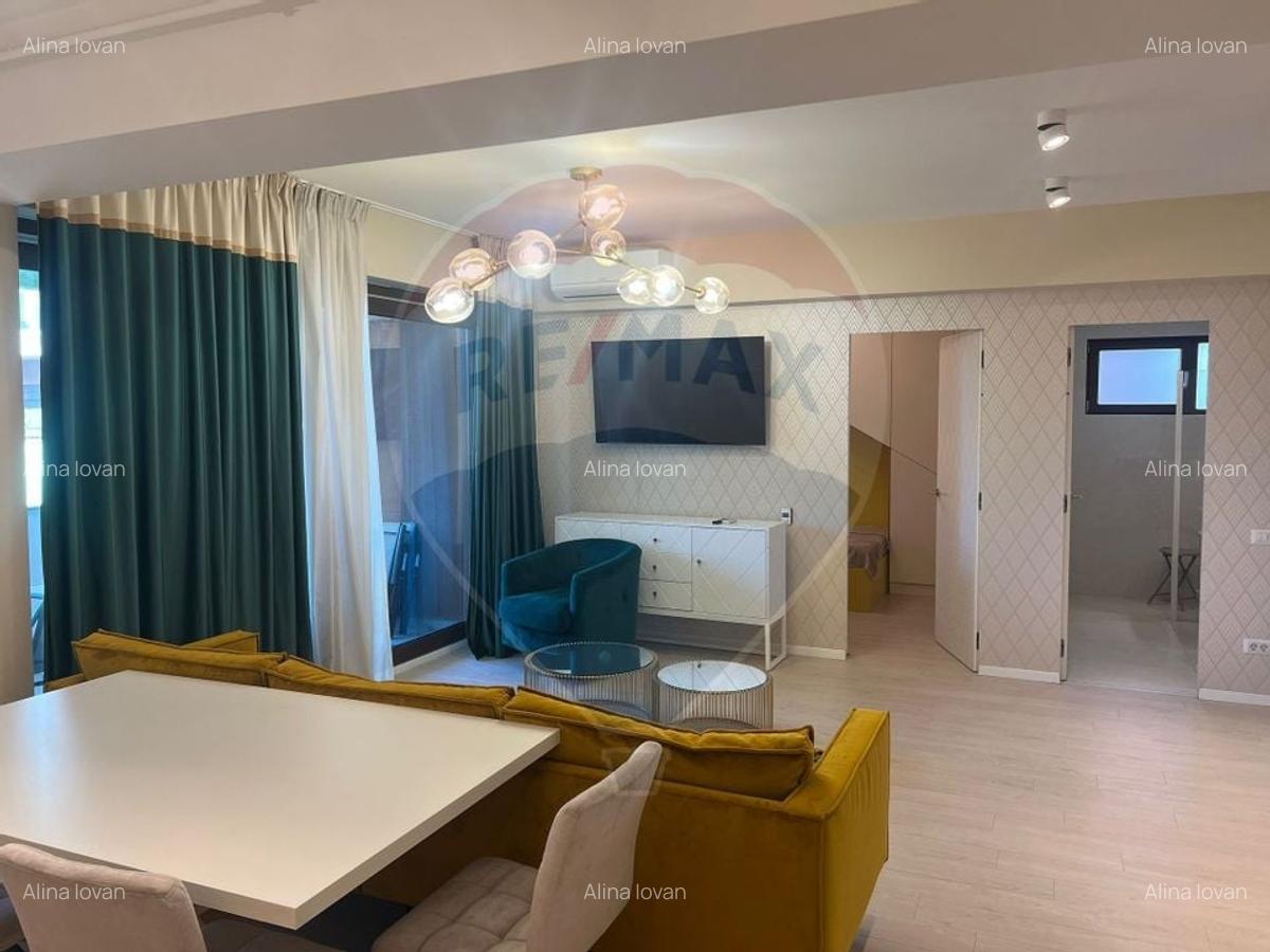 Apartament cu 3 camere de inchiriat in zona Central - 1