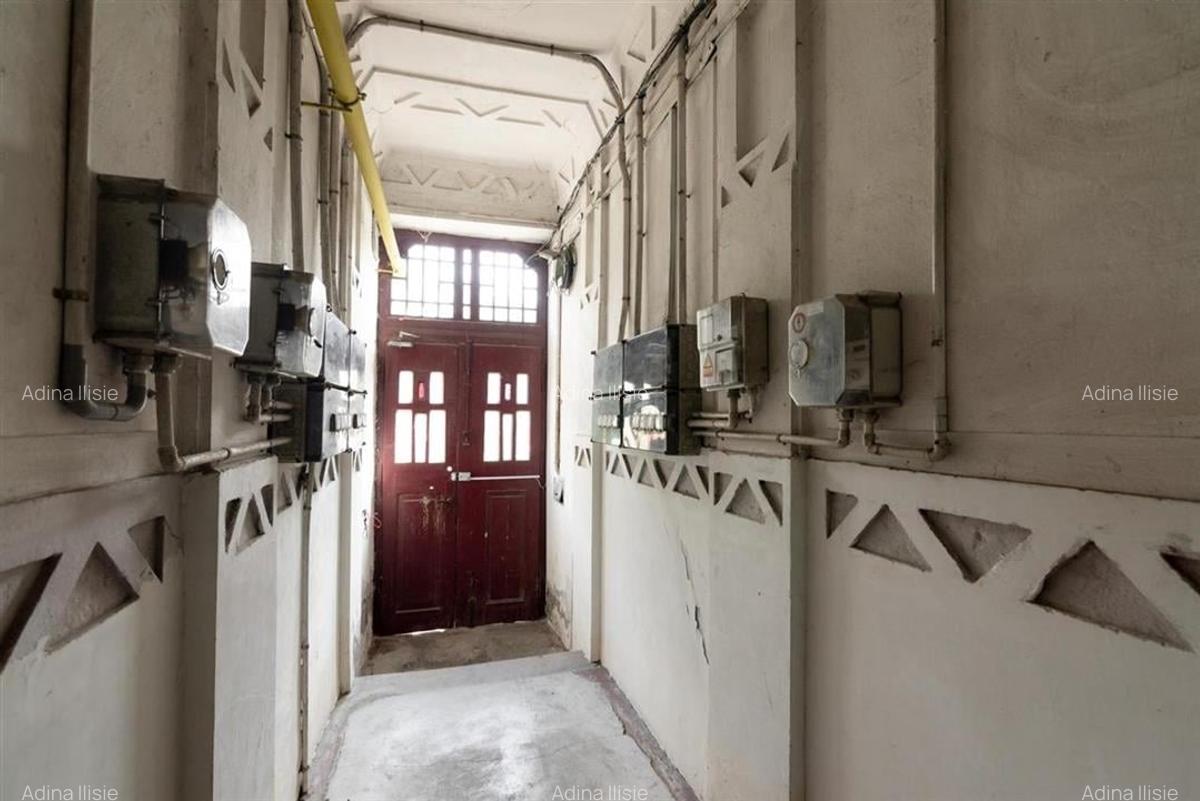 Apartament cu 4 camere semidecomandat în Central - 3