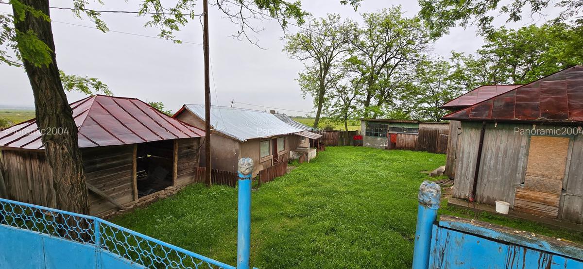 Casa si teren intravilan 4200 mp  Cotesti - 8