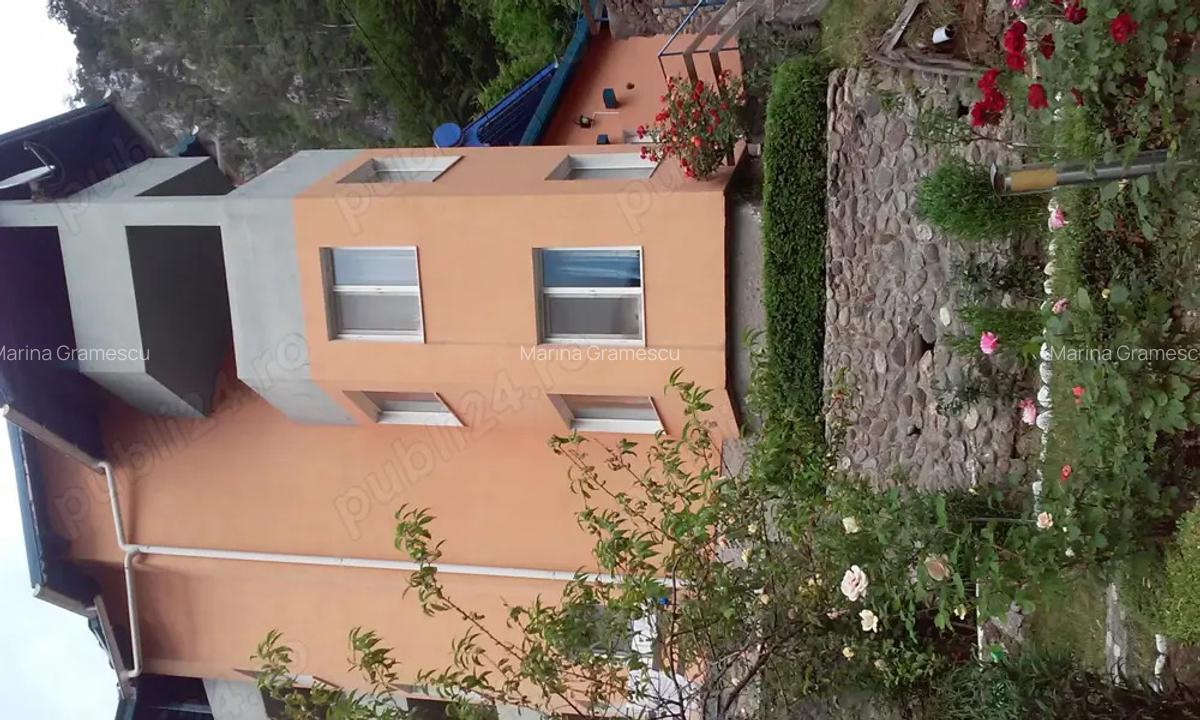 Vila de vanzare pe Valea Cernei - 1