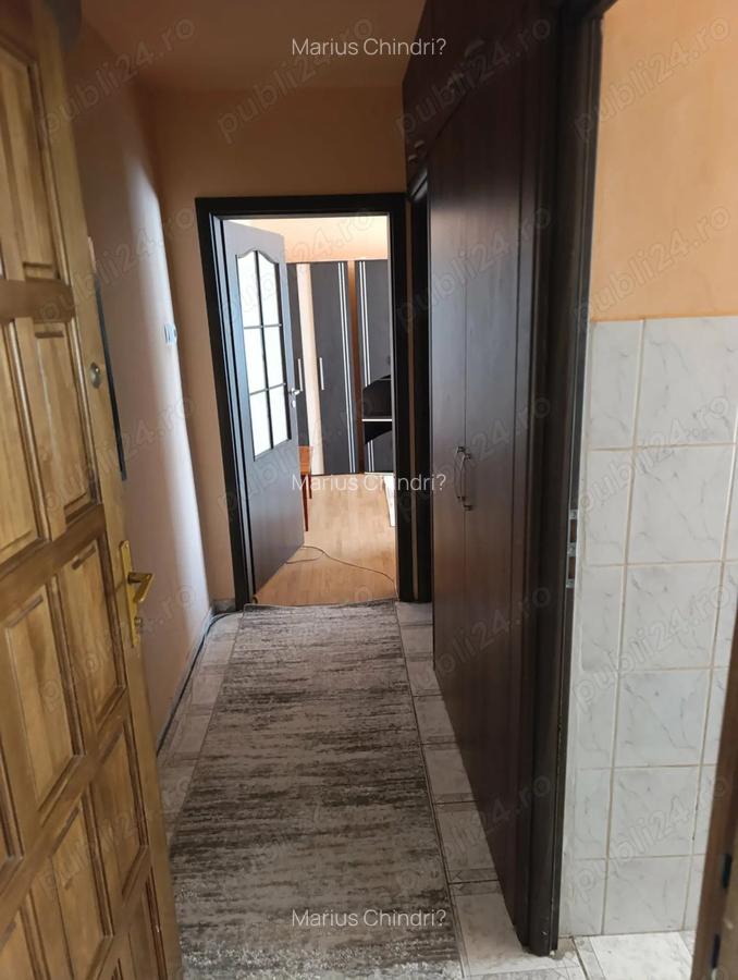 Inchiriez apartament o camera,Circumvalatiunii,250 euro - 2