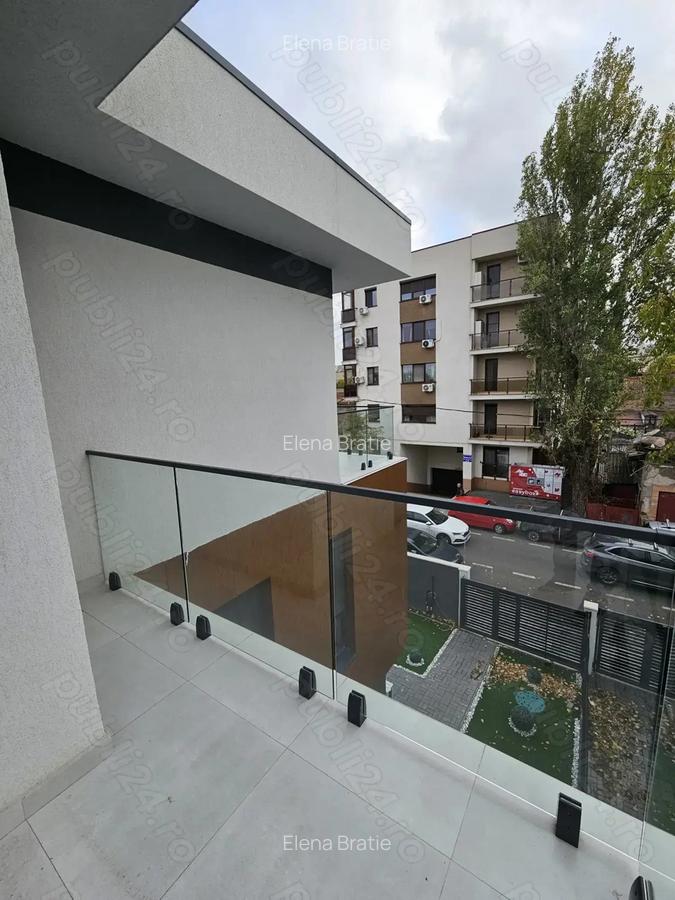 Vila de inchiriat P+2, Sector 2 - 9