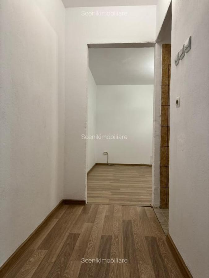Apartament cu 3 camere semidecomandat, doua balcoane, zona piata Astra - 3