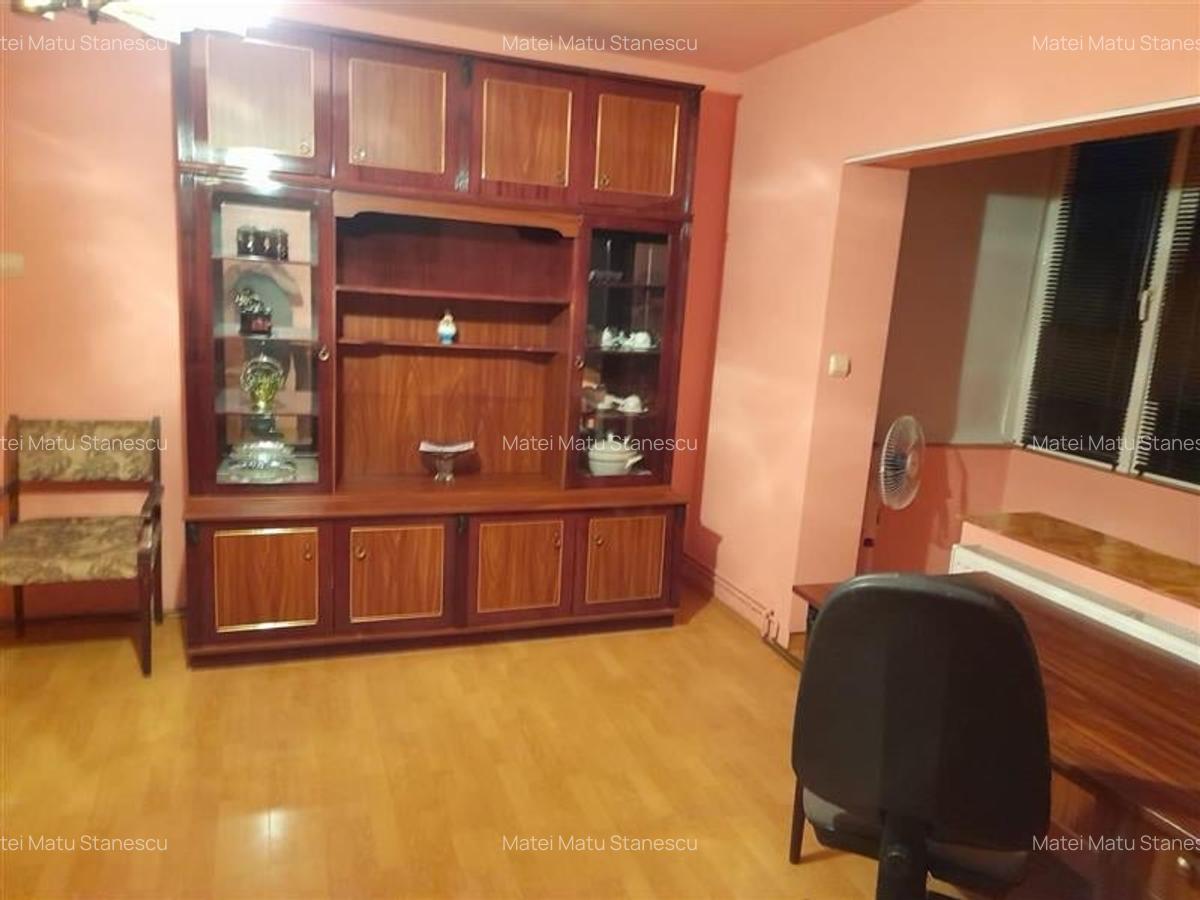 Apartament cu 2 camere decomandat în Bucovina - 4