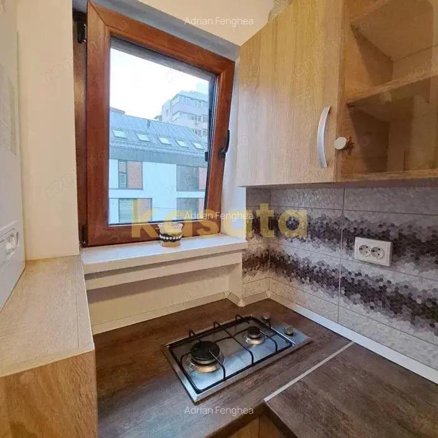 Confort Urban pe Bdul. Mihalache Garsoniera Mobilata & Utilata - 3