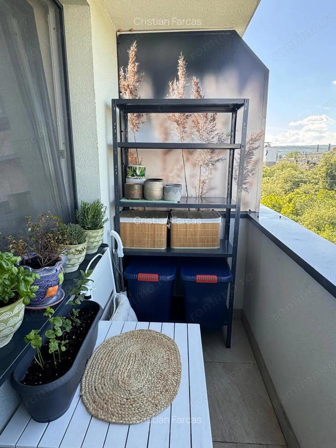 Inchiriez apartament 3 camere situat pe Str. Rodnei - 7 Inchiriez apartament 3 camere situat pe Str. Rodnei - 7