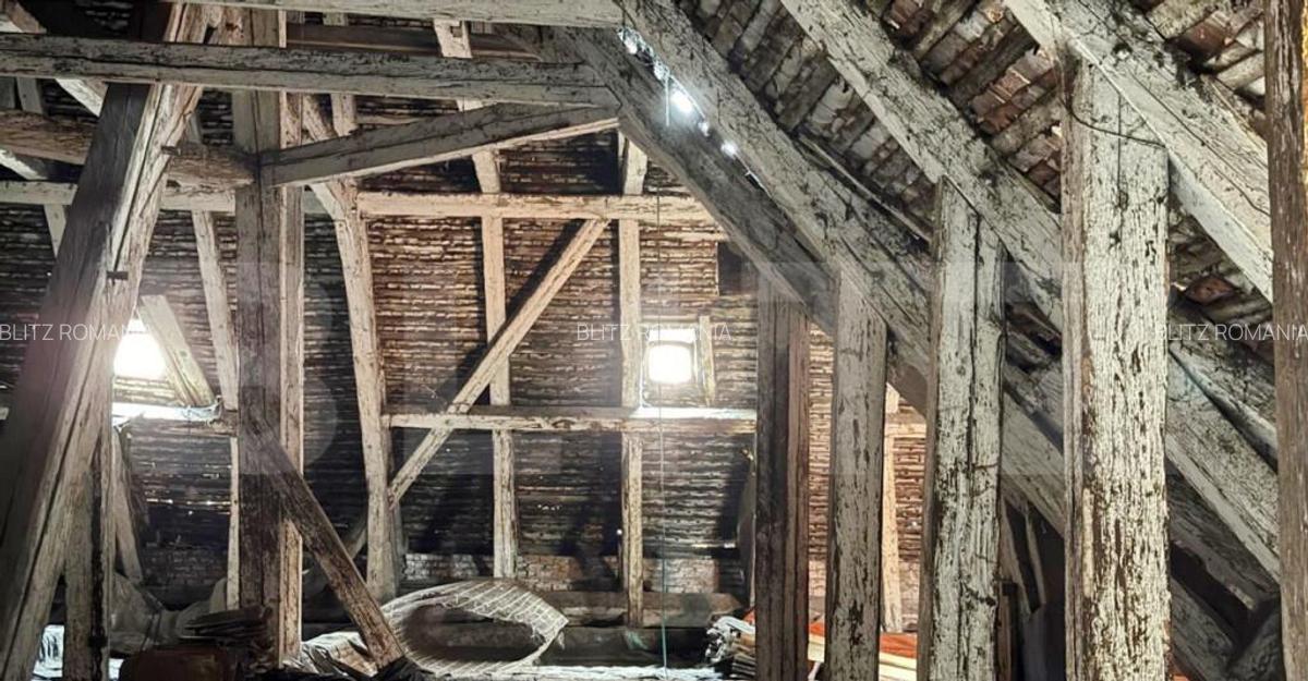 Pod spai?os, transformabil in apartamente, 285 mp, Pia?a - 4